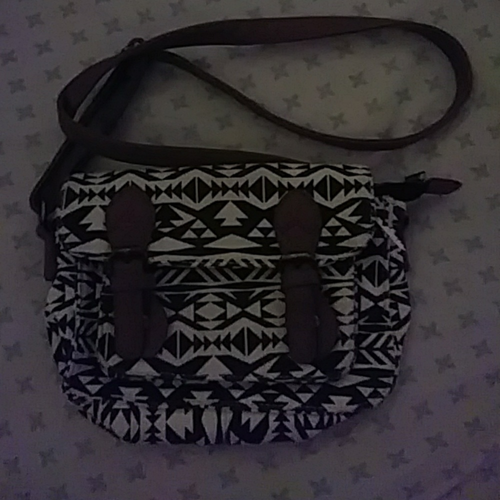 Small crossbody bag